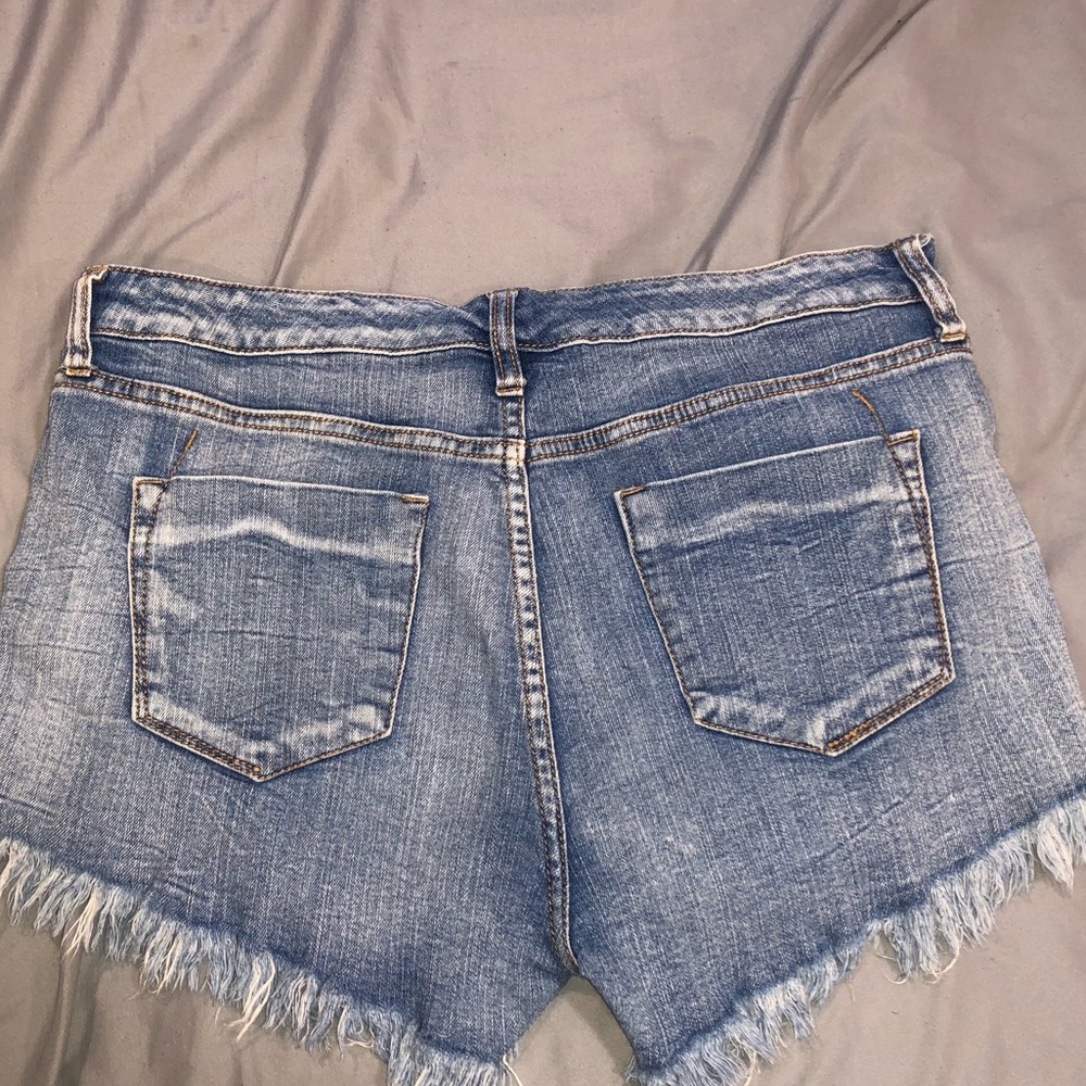 Target Brand Ripped Jean Shorts - Picture 2 of 3